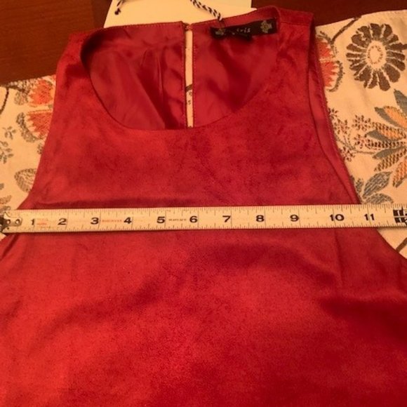 NWT Iris Burnt Orange/Rust Suede Crop Top - Picture 7 of 8